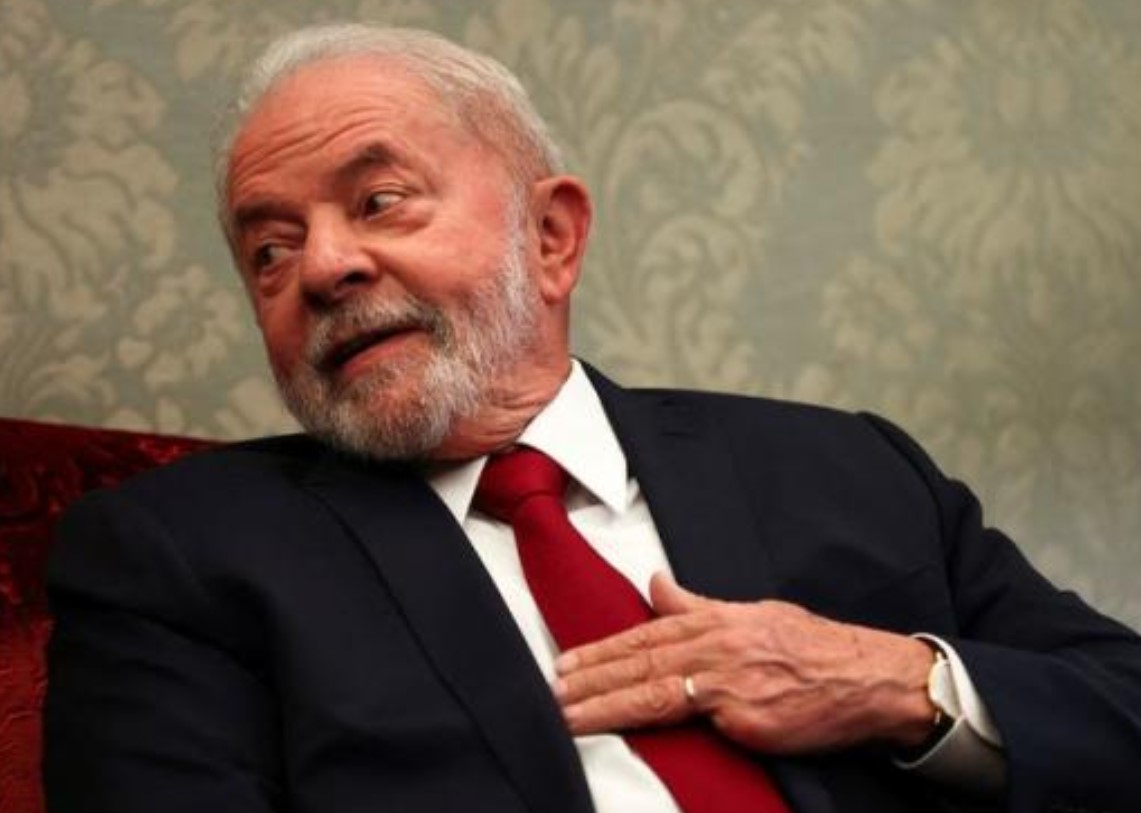 Dan alta médica a Lula tras operación ante positiva recuperación
