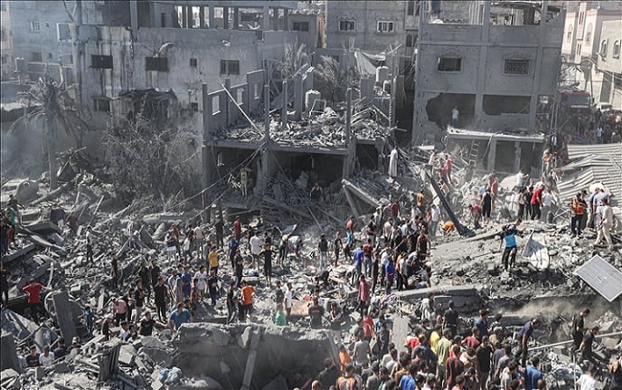 Masacre en Gaza: Más de 8.300 palestinos muertos, cerca de 3.500 son niños y niñas