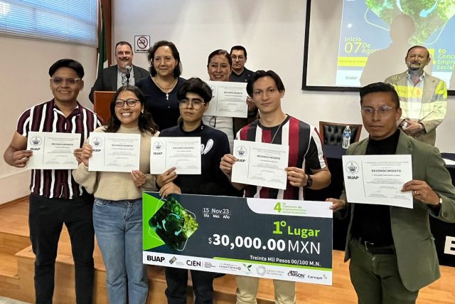 Premian a estudiantes BUAP por creatividad, innovación y uso de nuevas tecnologías