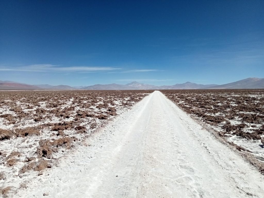 Camino realizado por Codelco en el Salar de Maricunga