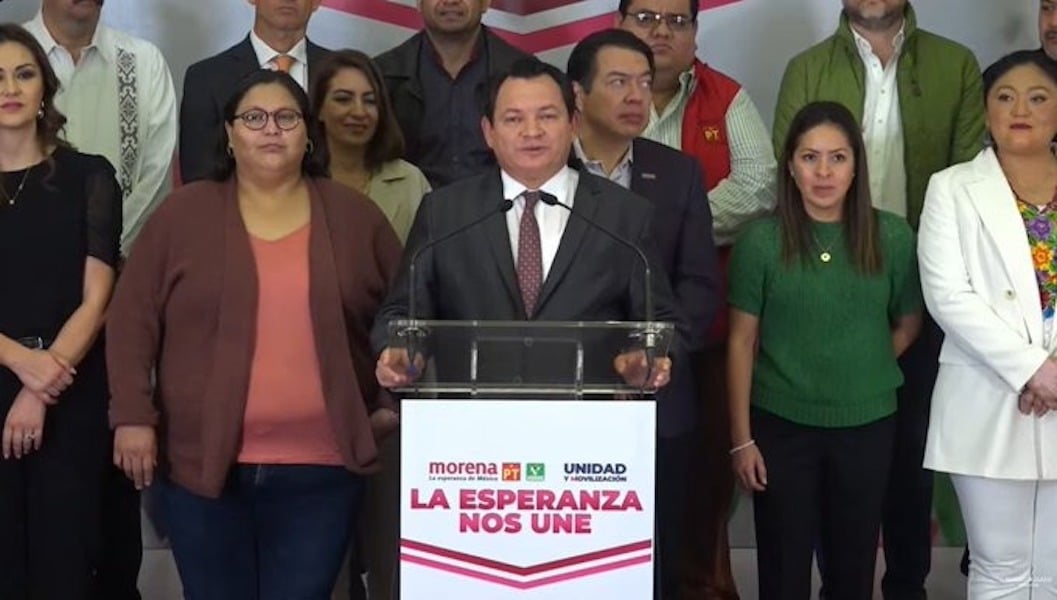 Joaquín «Huacho» Díaz gana encuesta de Morena  en Yucatán