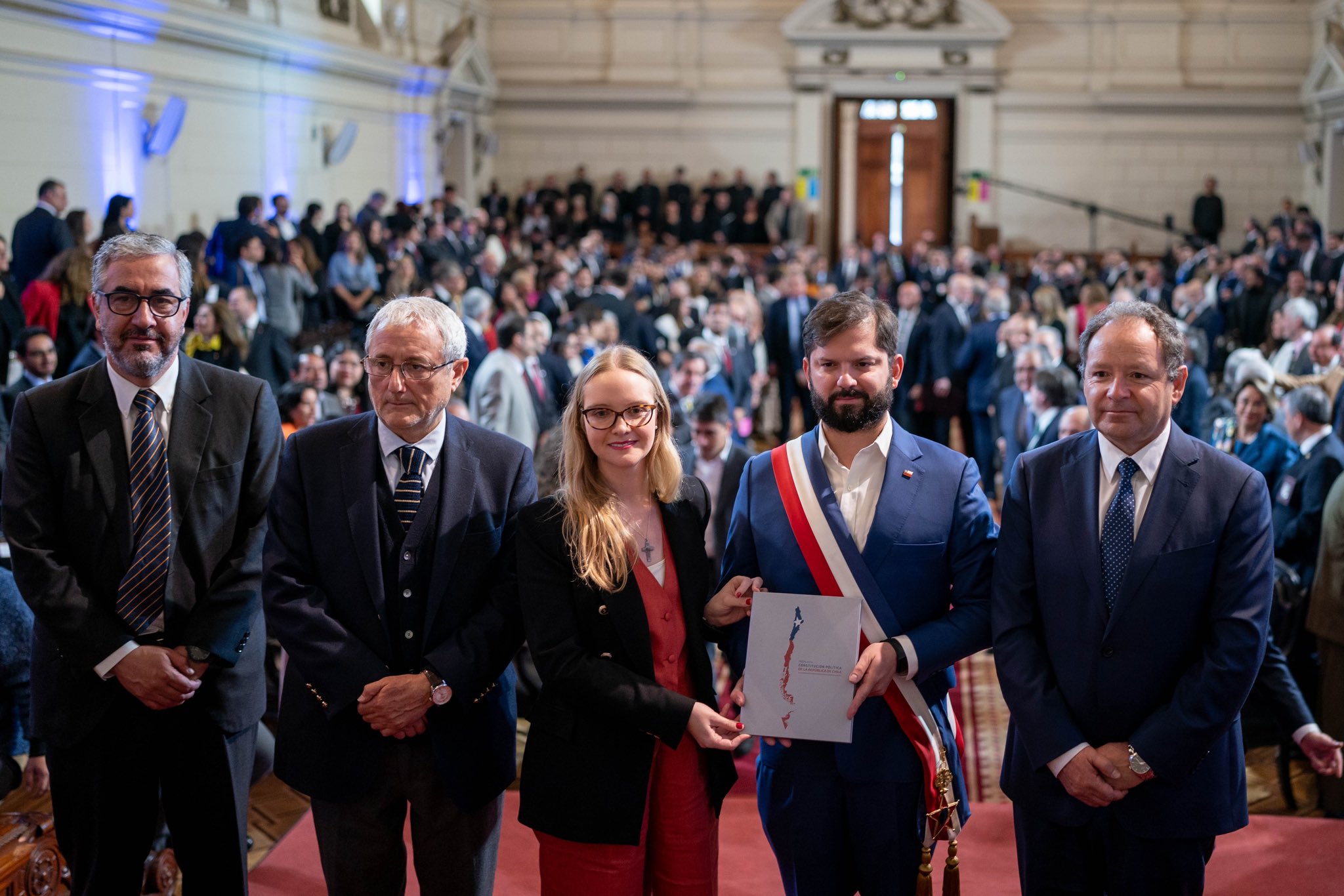 Presidente Boric tras recibir propuesta de Carta Magna: «Nuestra principal responsabilidad es que la ciudadanía pueda expresarse con plena libertad en el plebiscito de diciembre»