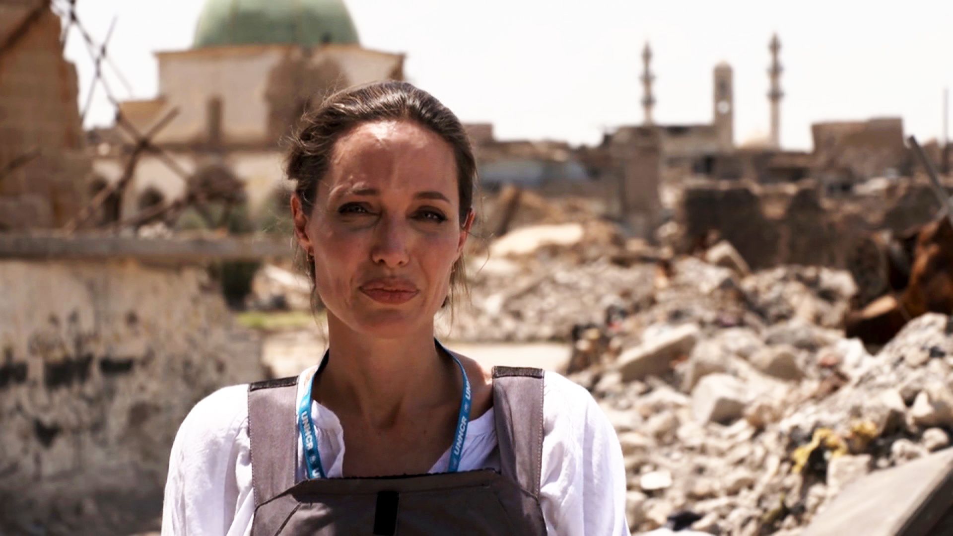 Angelina Jolie: «Gaza se está convirtiendo rápidamente en una fosa común»