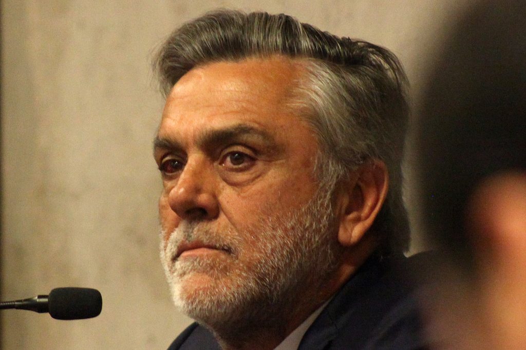 Reapareció el imputado: Pablo Longueira asegura que la propuesta de nueva Constitución mantiene «el espíritu libertario» de Jaime Guzmán