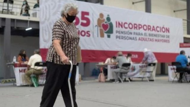 ¿Cuándo depositan la Pensión Bienestar a los adultos mayores?