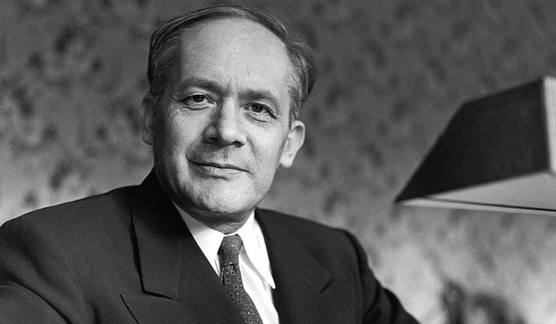 Publican en Chile «Genocidio», el poemario perdido del jurista polaco Raphael Lemkin