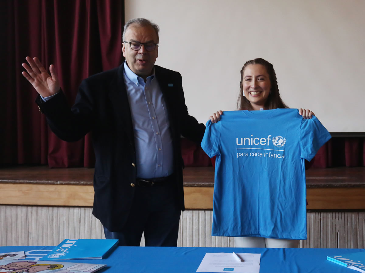 En el Día Mundial de la Infancia: Astrónoma Teresa Paneque se convierte en la primera mujer Embajadora de Unicef en Chile