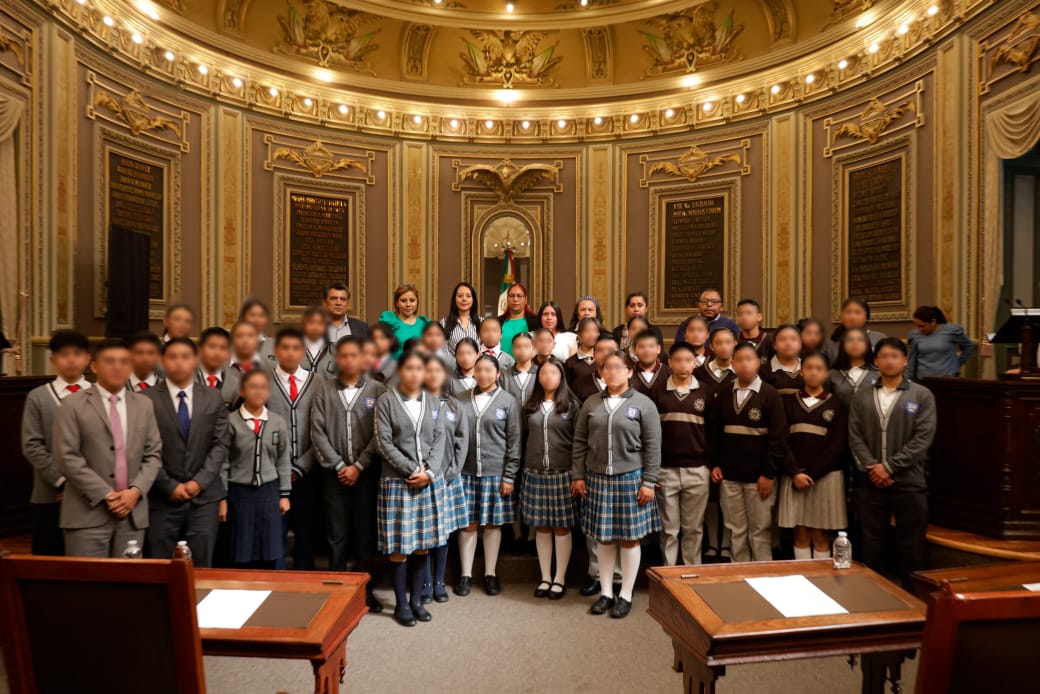 Participan jóvenes de San Nicolás como “Diputados por un Día”