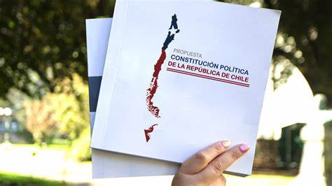 Los cuatro artículos de la propuesta constitucional que representan un peligro para el derecho a la educación