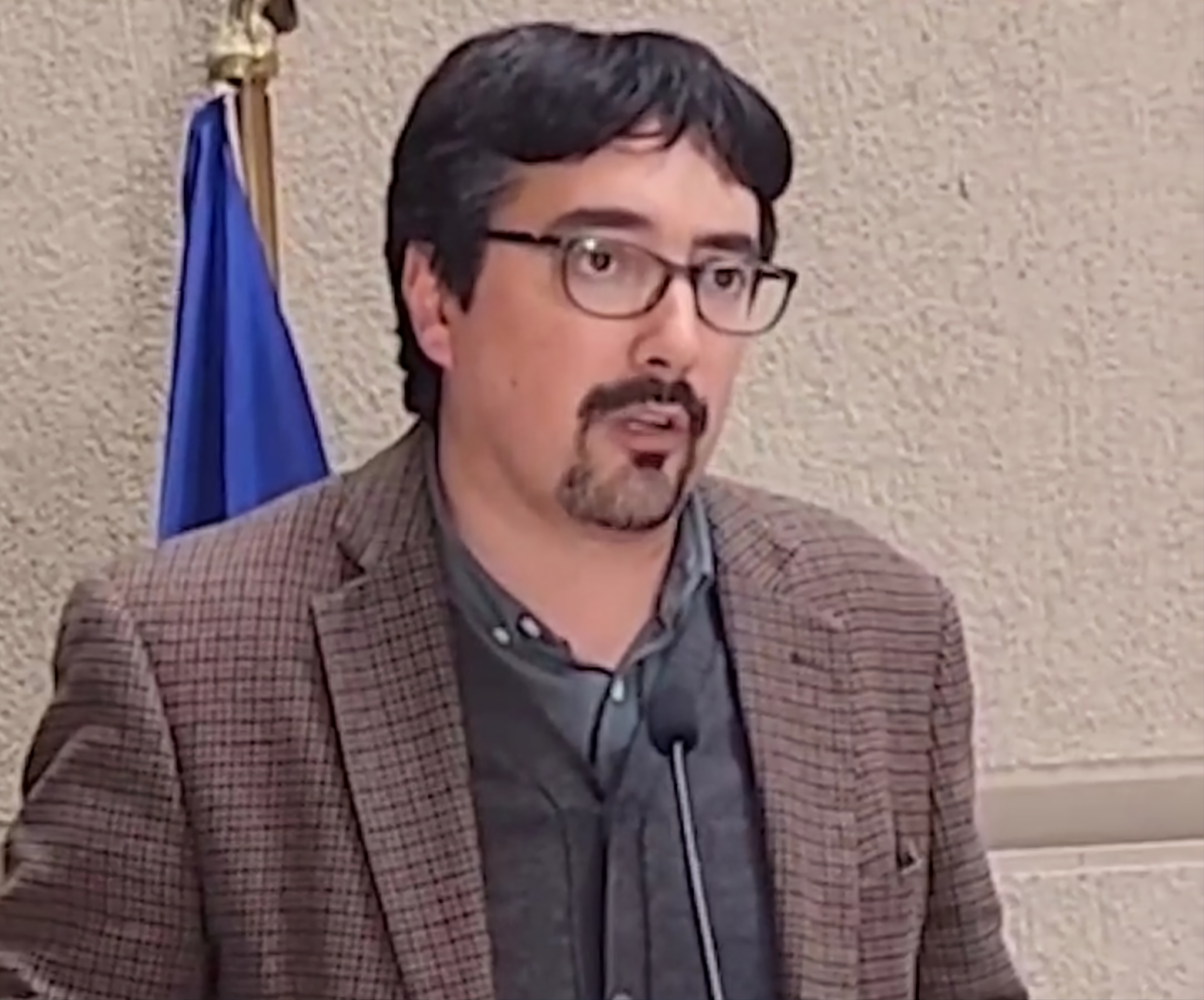 Senador Latorre: «La institucionalidad está funcionando frente a los casos de corrupción»