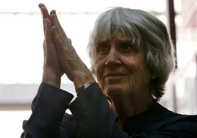 El adiós a Joan Jara: La danza de su vida se convierte en un canto eterno (homenaje)