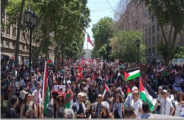 Alto al genocidio de Israel contra el Pueblo Palestino: Masivas marchas en Chile y el mundo