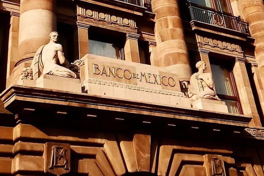 Banxico mantiene tasa clave de interés ante desaceleración de inflación