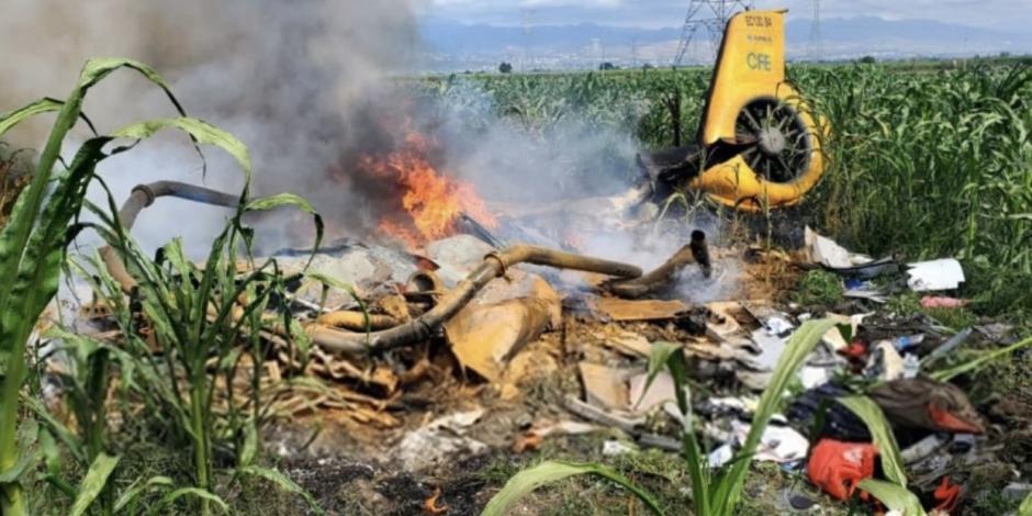Helicóptero de CFE se desploma y deja tres muertos en Morelos