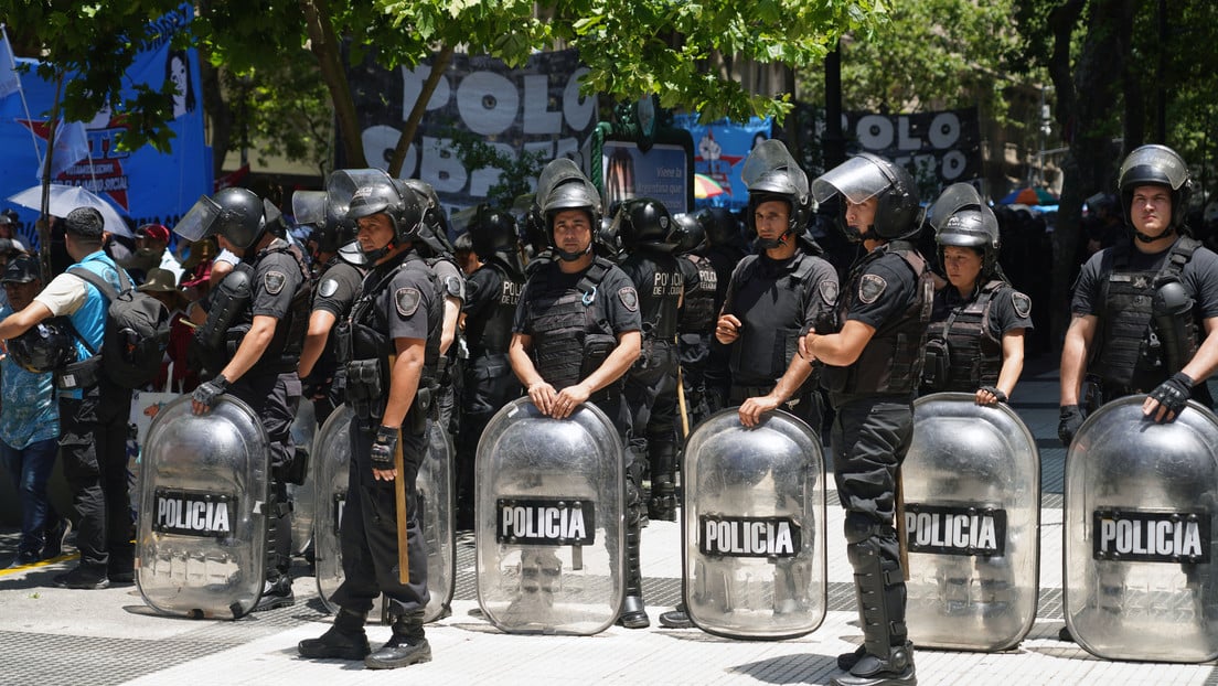 Nueva amenaza de Milei contra protestas: Quitará planes sociales a quienes participen o promuevan cortes en las calles