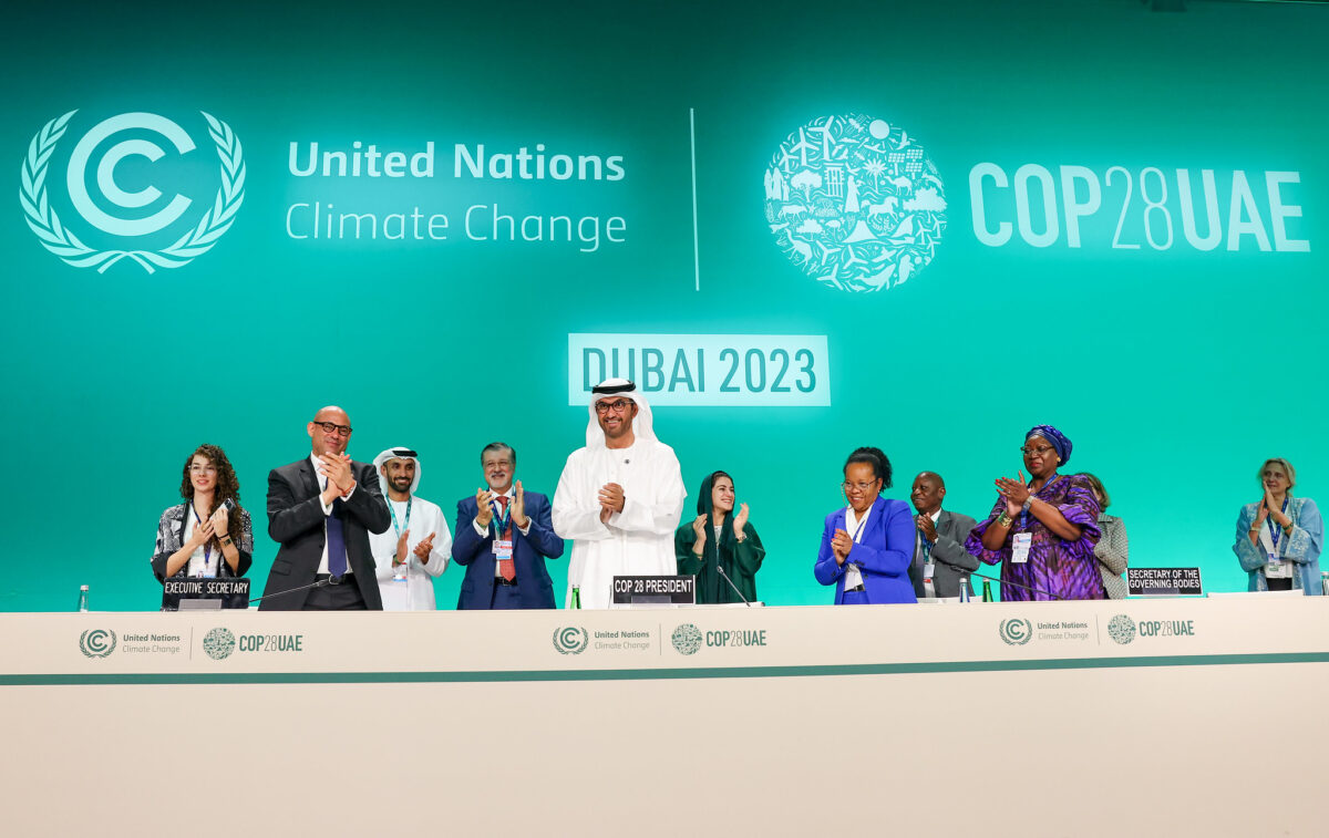 «Un logro histórico y sin precedentes»: COP28 acuerda la eliminación progresiva de los combustibles fósiles