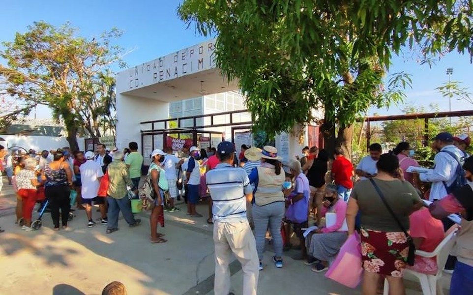 Federación entrega 190 mil apoyos para limpieza en Guerrero