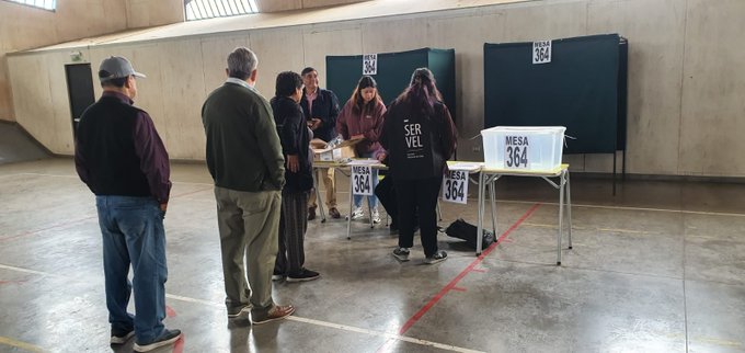 «No ganamos nada, pero casi perdimos todo»: Ganó el En Contra con 55,45% de los votos