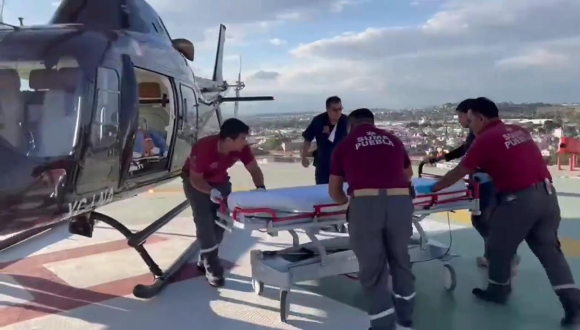 Trasladan a tres peregrinos atropellados a hospitales de Puebla