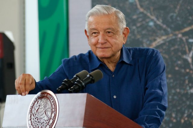 AMLO ve «con buenos ojos» alianza con expriistas