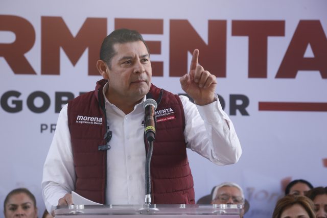 Armenta «a la cabeza» de las preferencias en Puebla rumbo al 2024