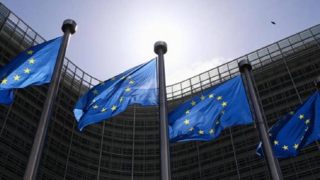 Unión Europea alcanza acuerdo sobre ley de Inteligencia Artificial