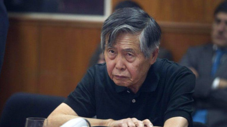 Ordenan nueve meses de impedimento de salida del país a Alberto Fujimori por la masacre de Pativilca