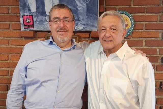 AMLO celebra toma de protesta de Arévalo como presidente en Guatemala