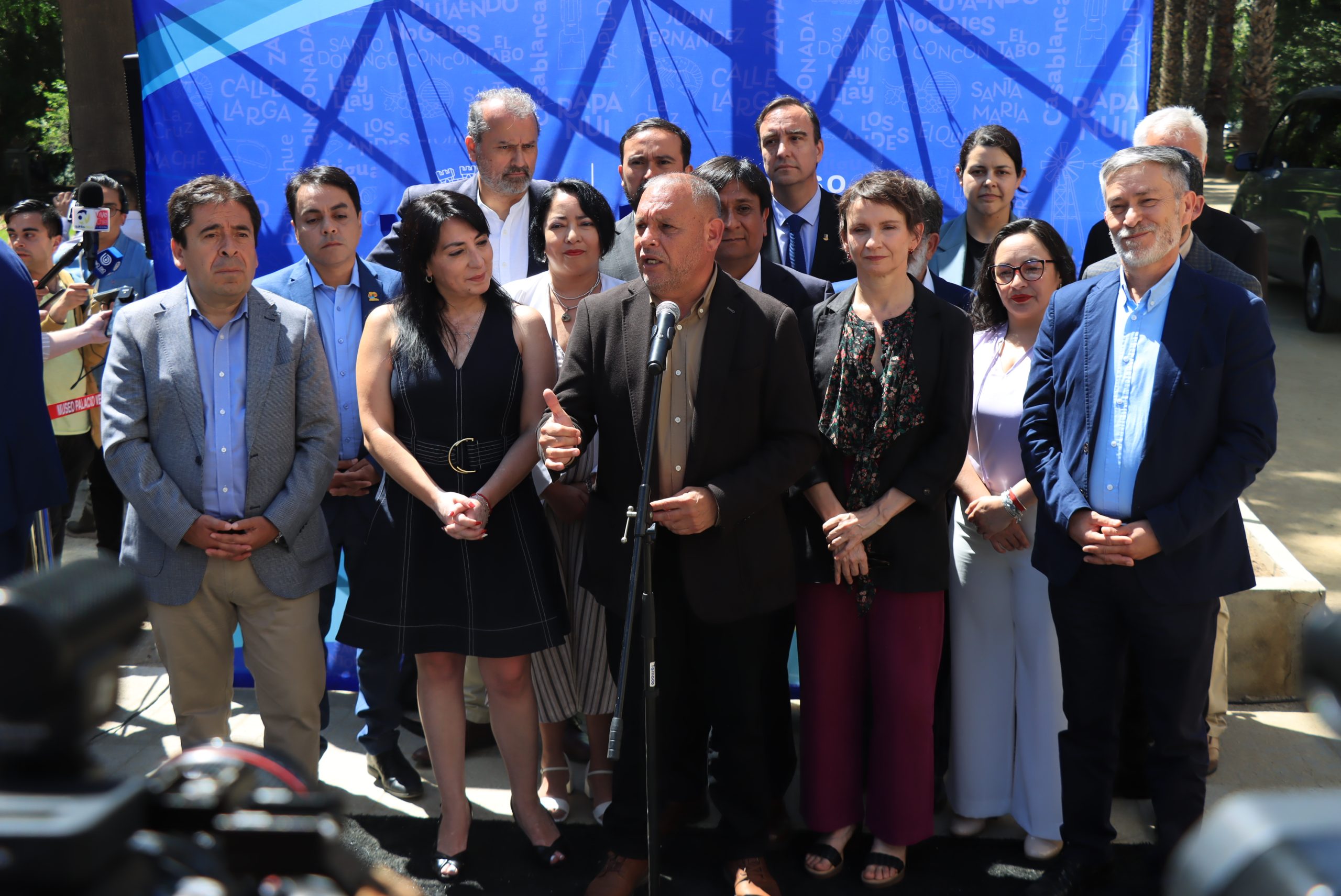 Gobernador Rodrigo Mundaca asumió presidencia de la Asociación de Gobernadores y Gobernadoras de Chile
