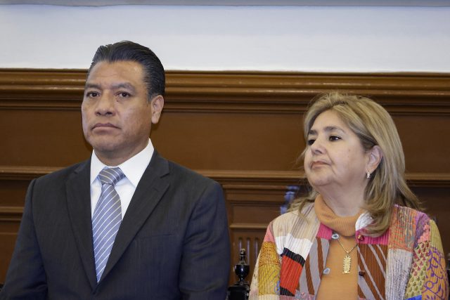 Llega nuevo tesorero a capital poblana, pese a irregularidades