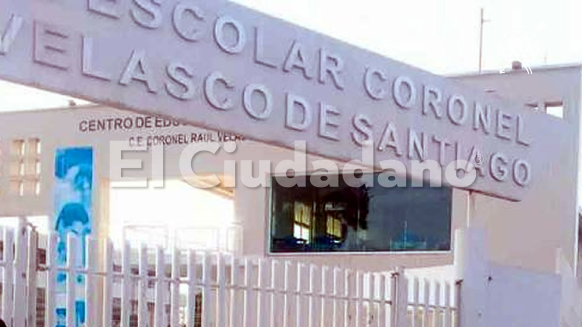 Denuncian a directora de Centro Escolar de Canoa por posible desvío de recursos