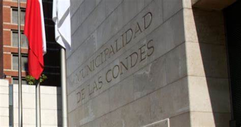 Contraloría inicia sumario en municipio Las Condes ante presuntas irregularidades de jefe de compras