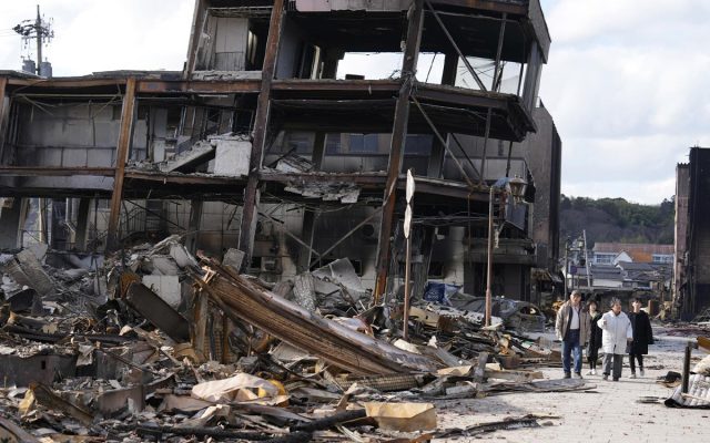 Japón: aumenta a 84 fallecidos y 179 desaparecidos por terremoto