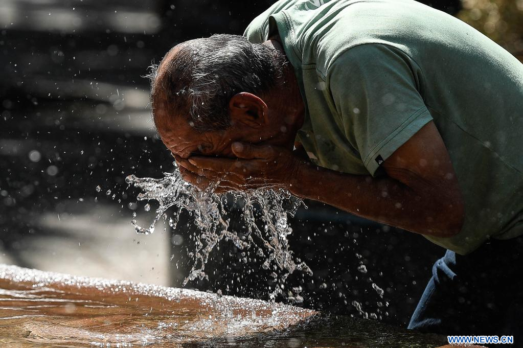 Santiago: Habilitan «refugio de calor» para personas en situación de calle en el barrio Franklin