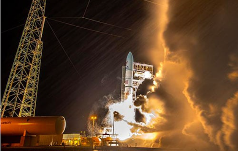 Cohete Vulcan lleva ‘Proyecto Colmena’; misión lunar mexicana triunfa