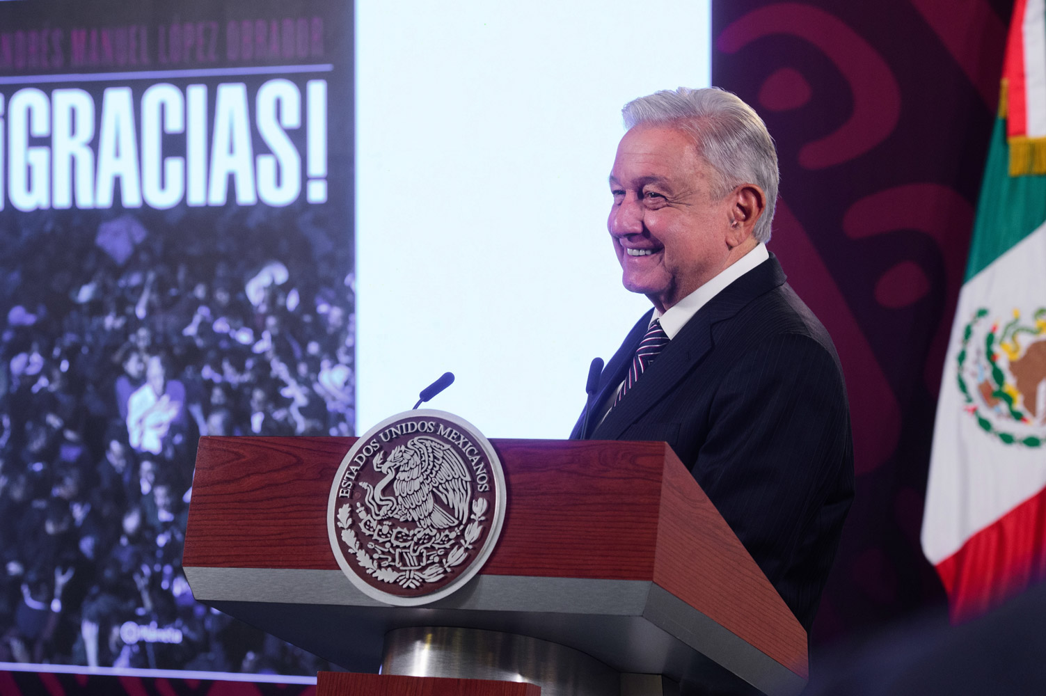 ¡Gracias! López Obrador da a conocer título de nuevo libro
