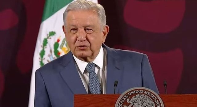 AMLO anuncia nueva sección: «Quién es quién en los bots»