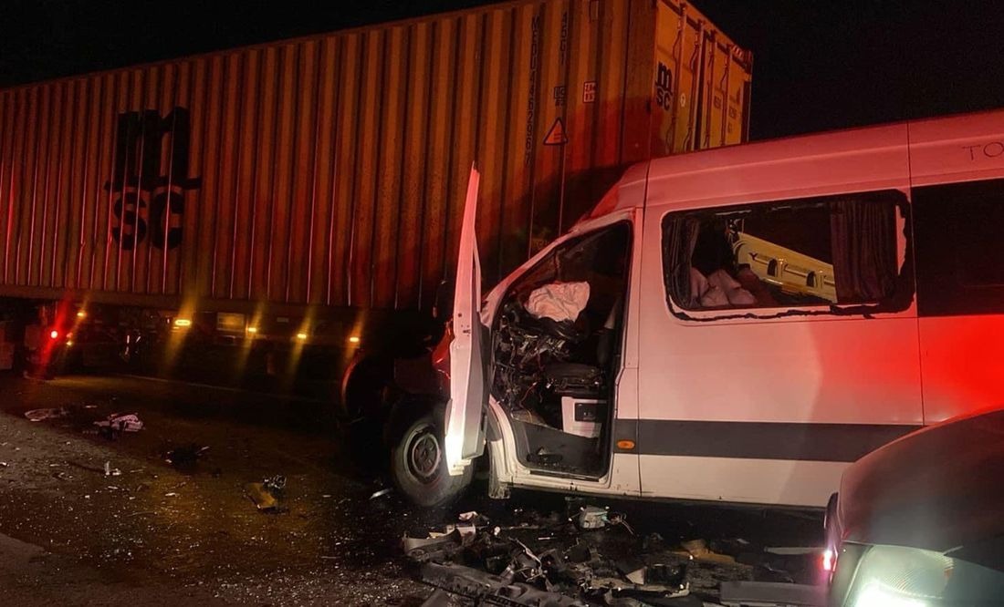 Accidente vial deja 10 muertos en San Luis Potosí