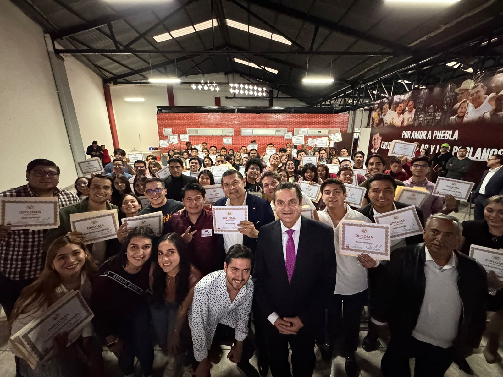 Armenta destaca a jóvenes como desarrollo prometedor de México