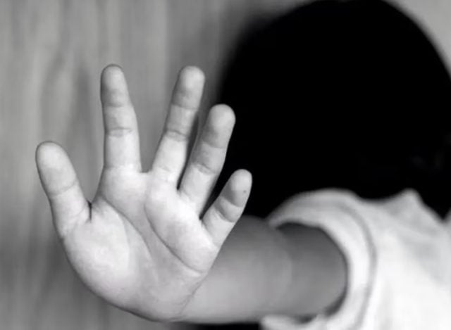 Abusó de su hija por seis años; hoy enfrenta 17 años de prisión y penalización superior a 300 mil pesos