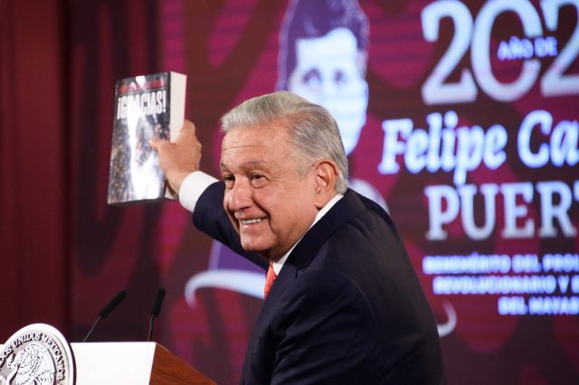 «¡Gracias!», el libro #20 de AMLO, conoce los anteriores