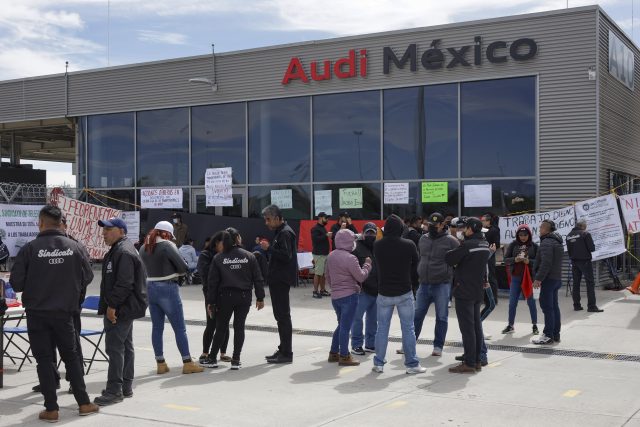 AMLO afirma que pronto habrá acuerdo entre Audi y trabajadores