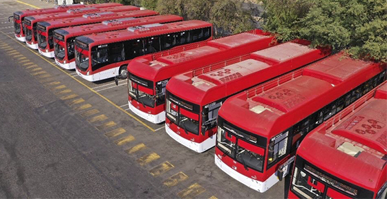 Conductores de buses RED deciden bajar el paro luego de reunión con el Gobierno