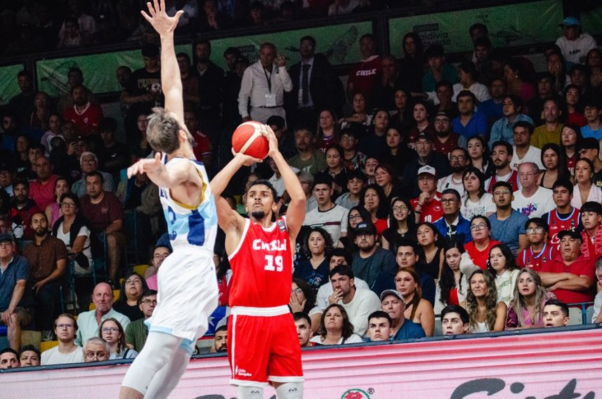 (Video) Revive el histórico triunfo de Chile en básquetbol ante la