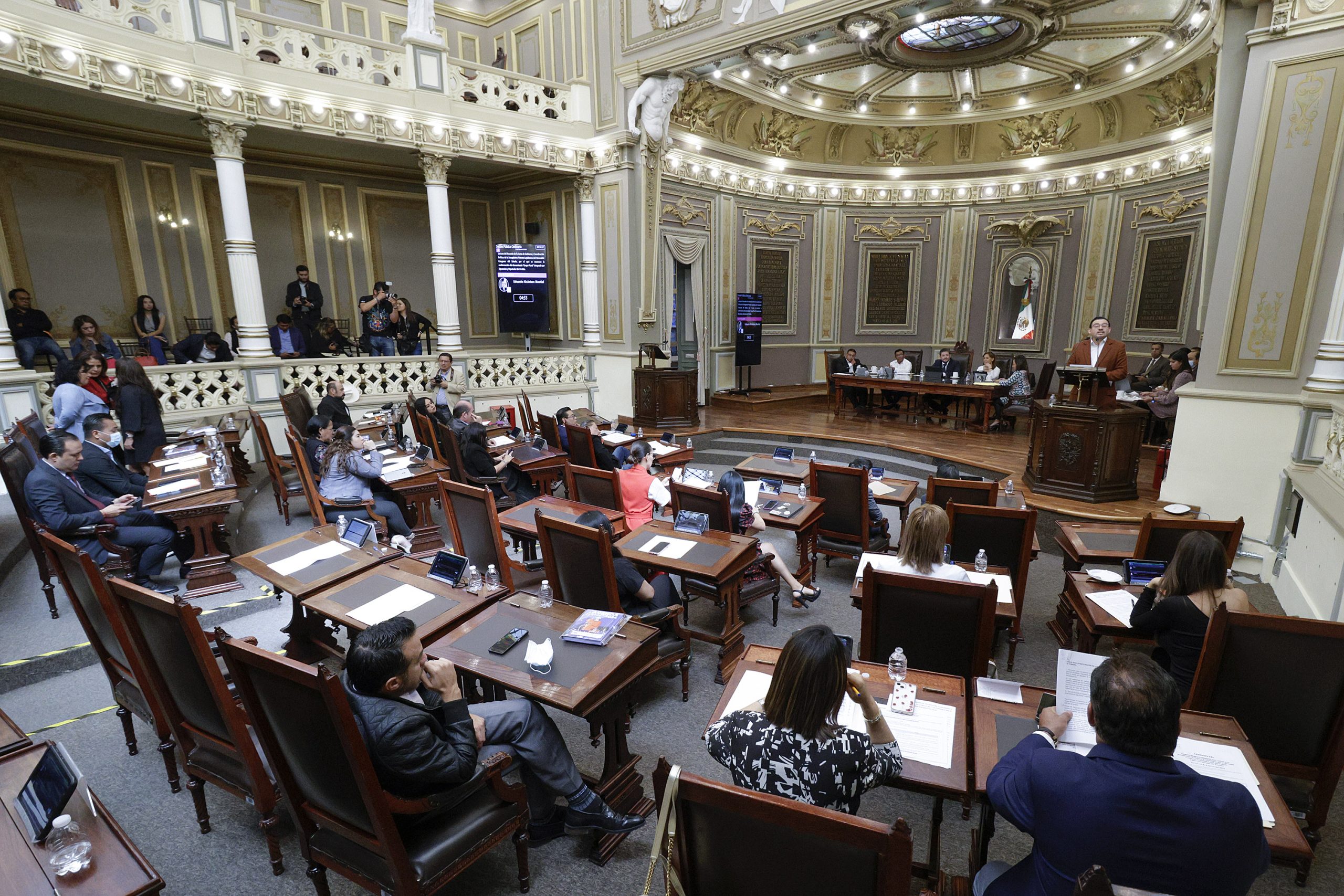 PAN impulsará reforma contra «licencias legislativas»