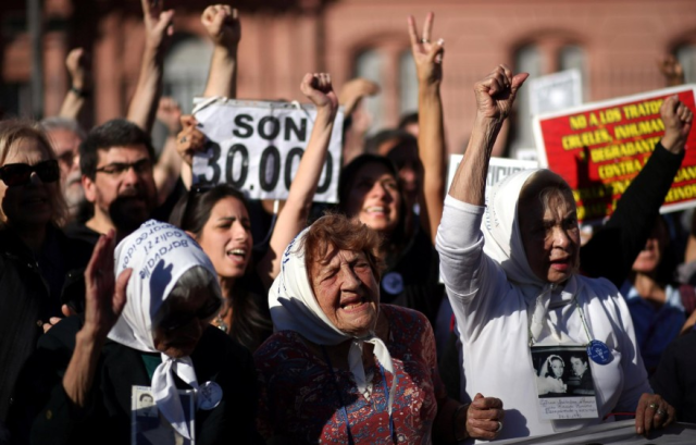 Milei canceló programa de Madres de Plaza de Mayo en la televisión pública argentina