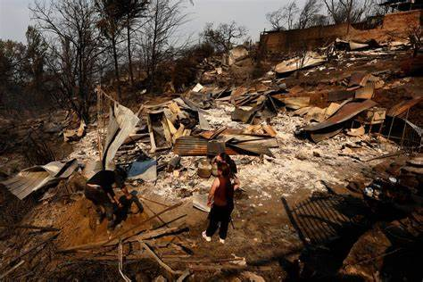 Extienden estado de excepción en zonas afectadas por incendios en la región de Valparaíso