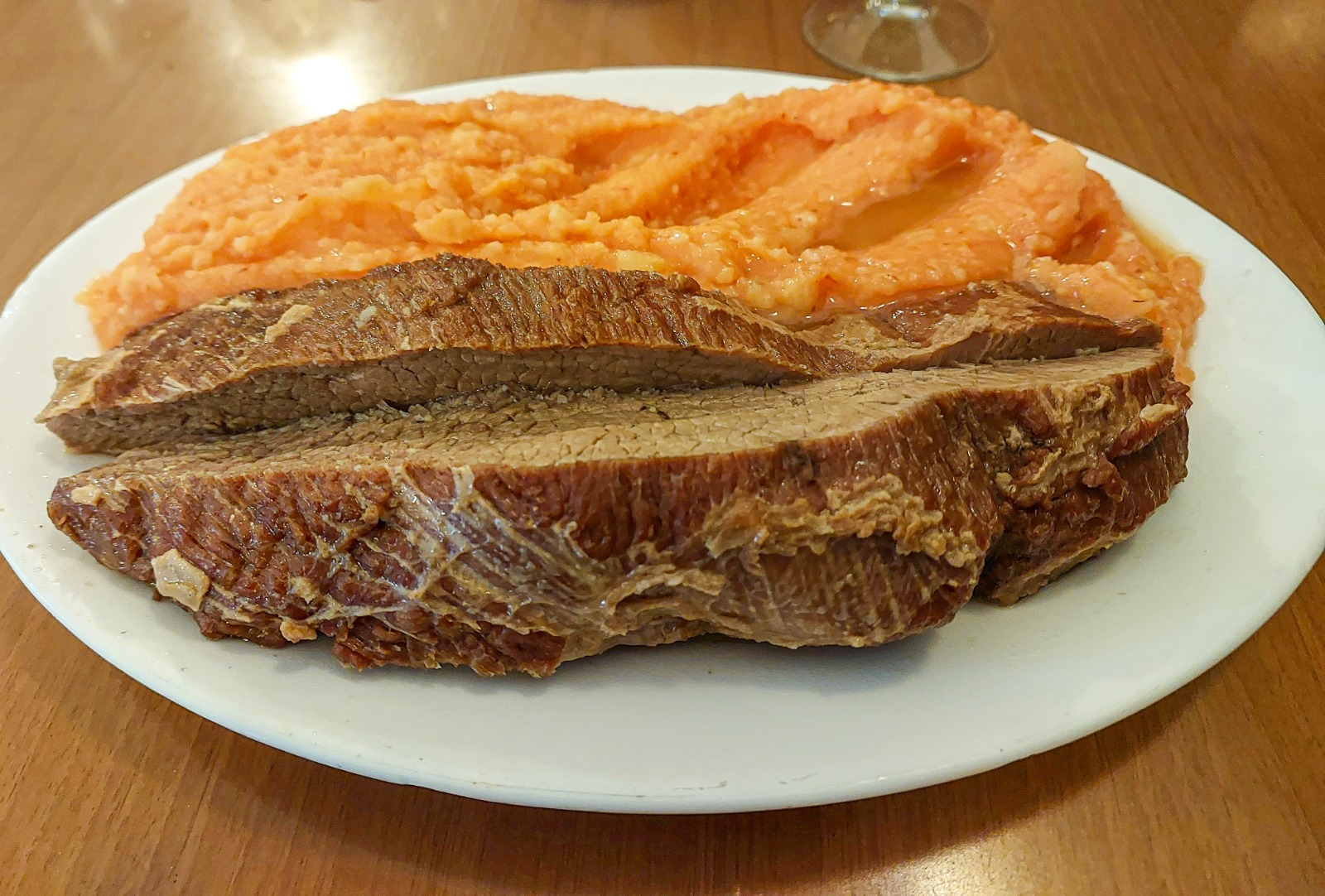 Torremolinos: La clásica picada del barrio Lastarria que mantiene los sabores caseros a bajo costo