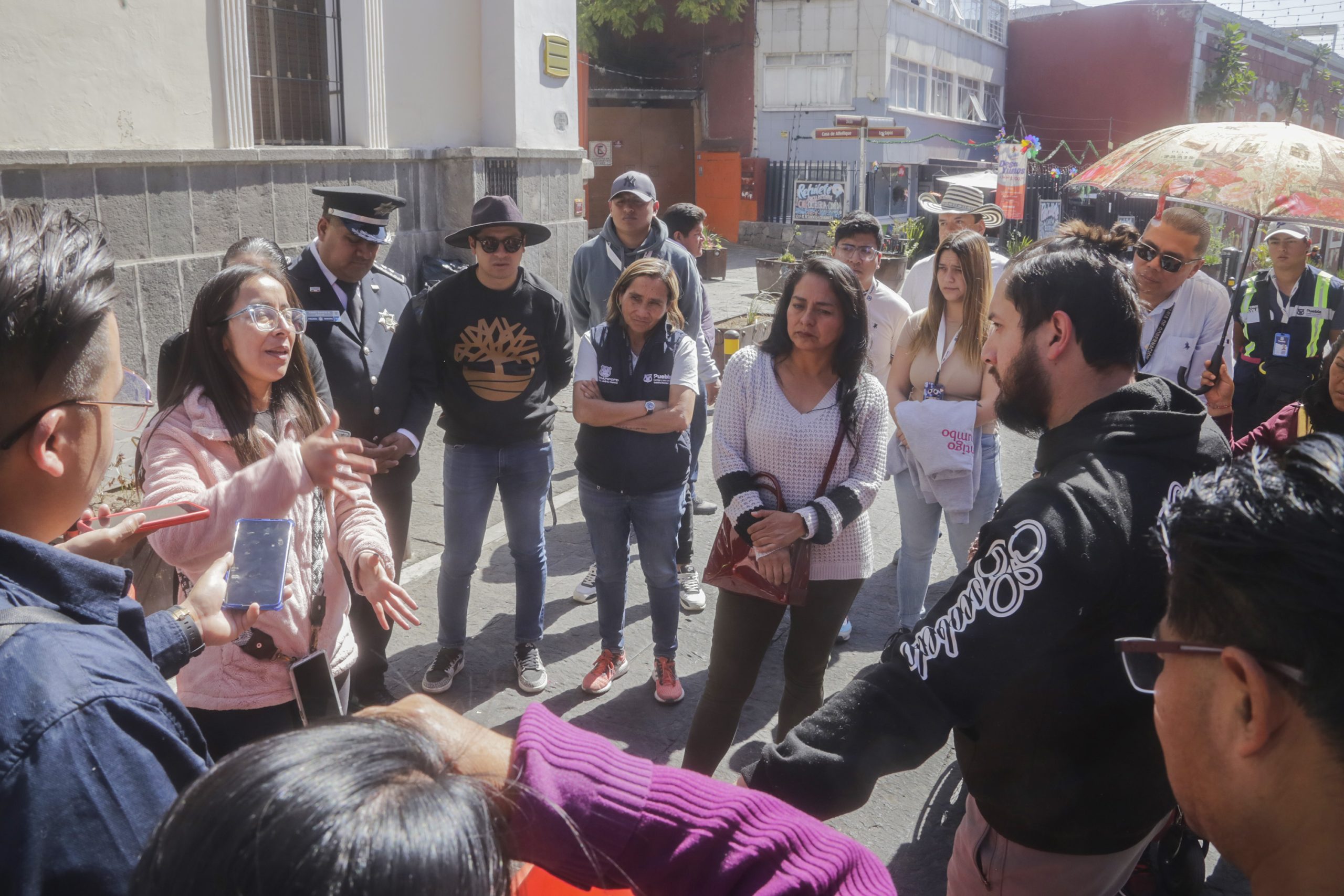 Vecinos se oponen a peatonalización de Los Sapos y Barrio de Santiago