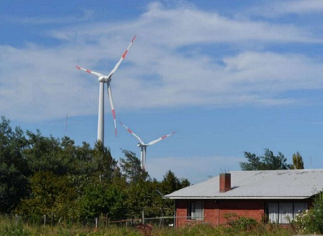 Proyecto ley busca regular los parques eólicos y fotovoltaicos: Diputada del Biobío hace un llamado para que sea prioridad